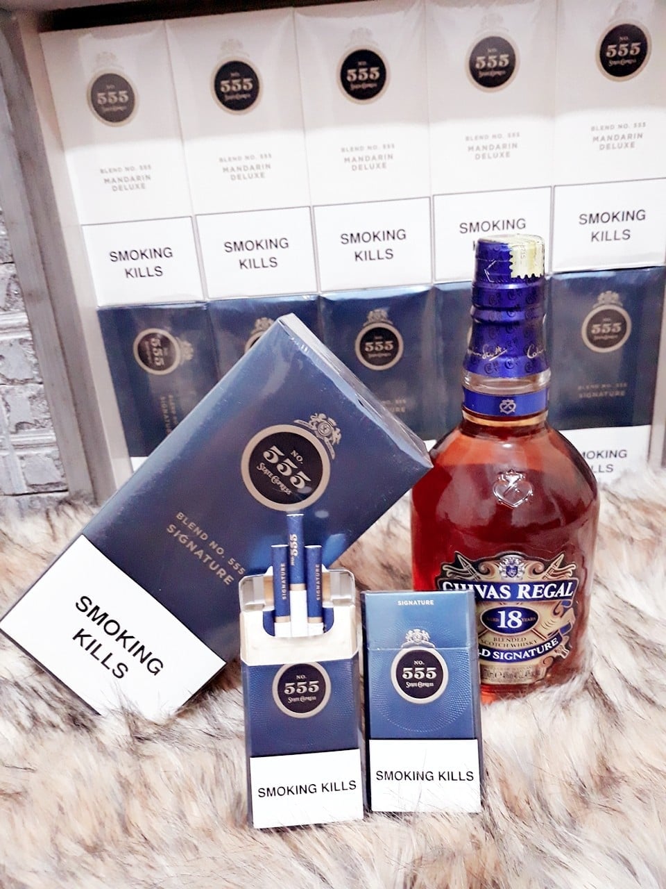 Thuốc Lá Ngoại Singapore Chất Lượng Cao 555 Signature 555 signature